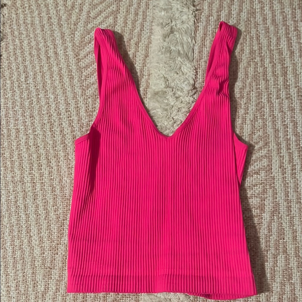 QUIET STORM PINK CROP TOP